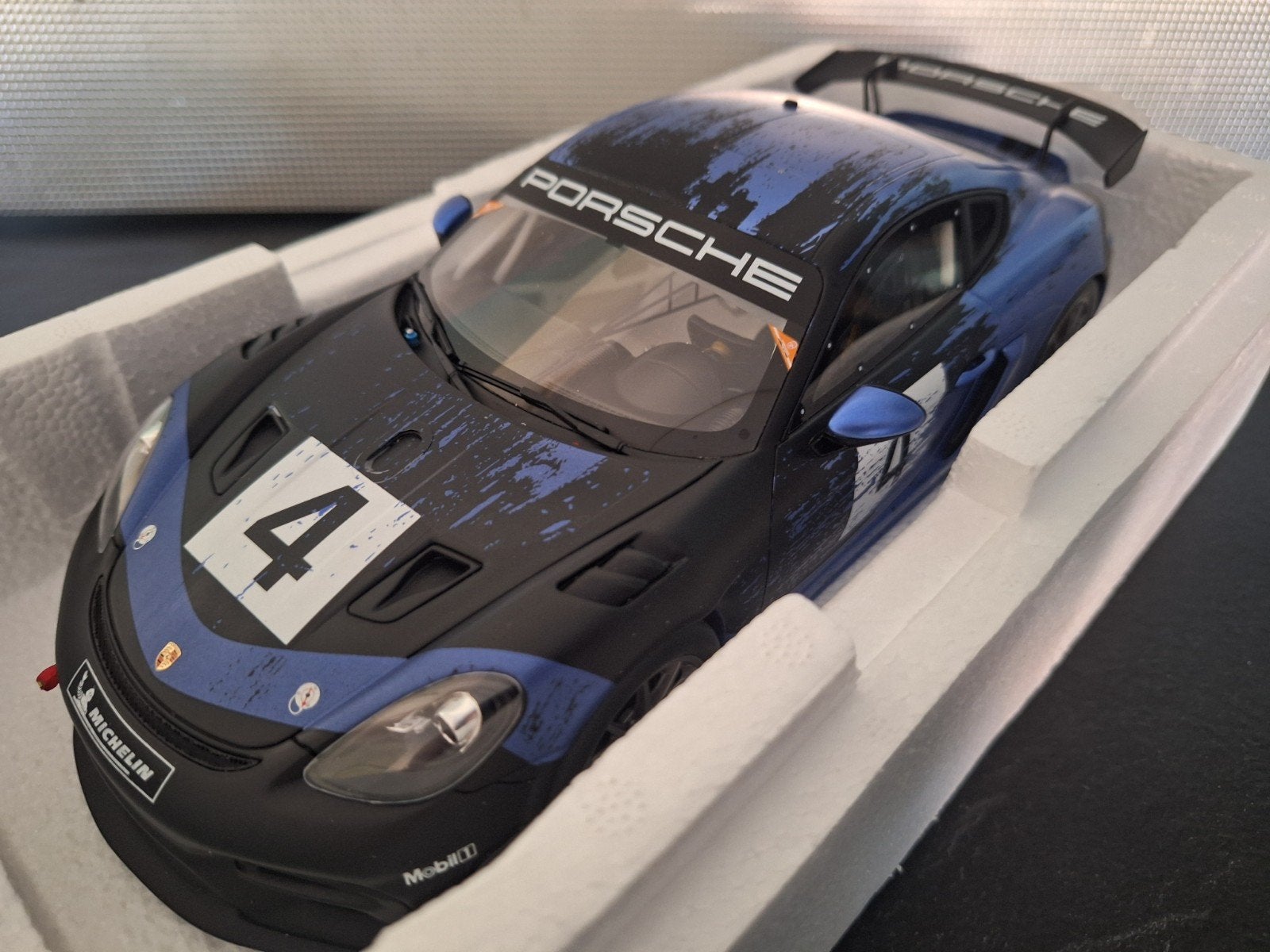 Porsche Cayman 718 GT4 RS Clubsport 2021 Schaal 1:18, Hobby en Vrije tijd, Ottomobile, OttOMobile, Auto, Ophalen of Verzenden