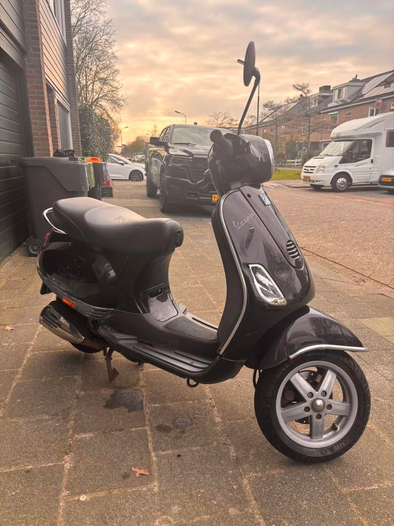 Vespa LX50 Zwart, Fietsen en Brommers, Scooters | Vespa, Ophalen, Gebruikt, Benzine, Vespa LX