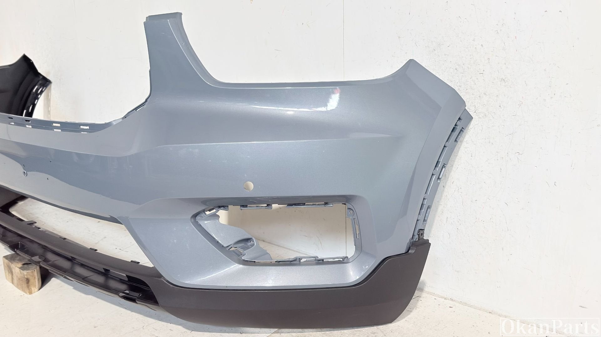 Volvo XC40 voorbumper 31449359, Gebruikt, Gunnar Engellaus vag 8
405 31  Gothenburg, SE, Voor, Info@volvocars.com
