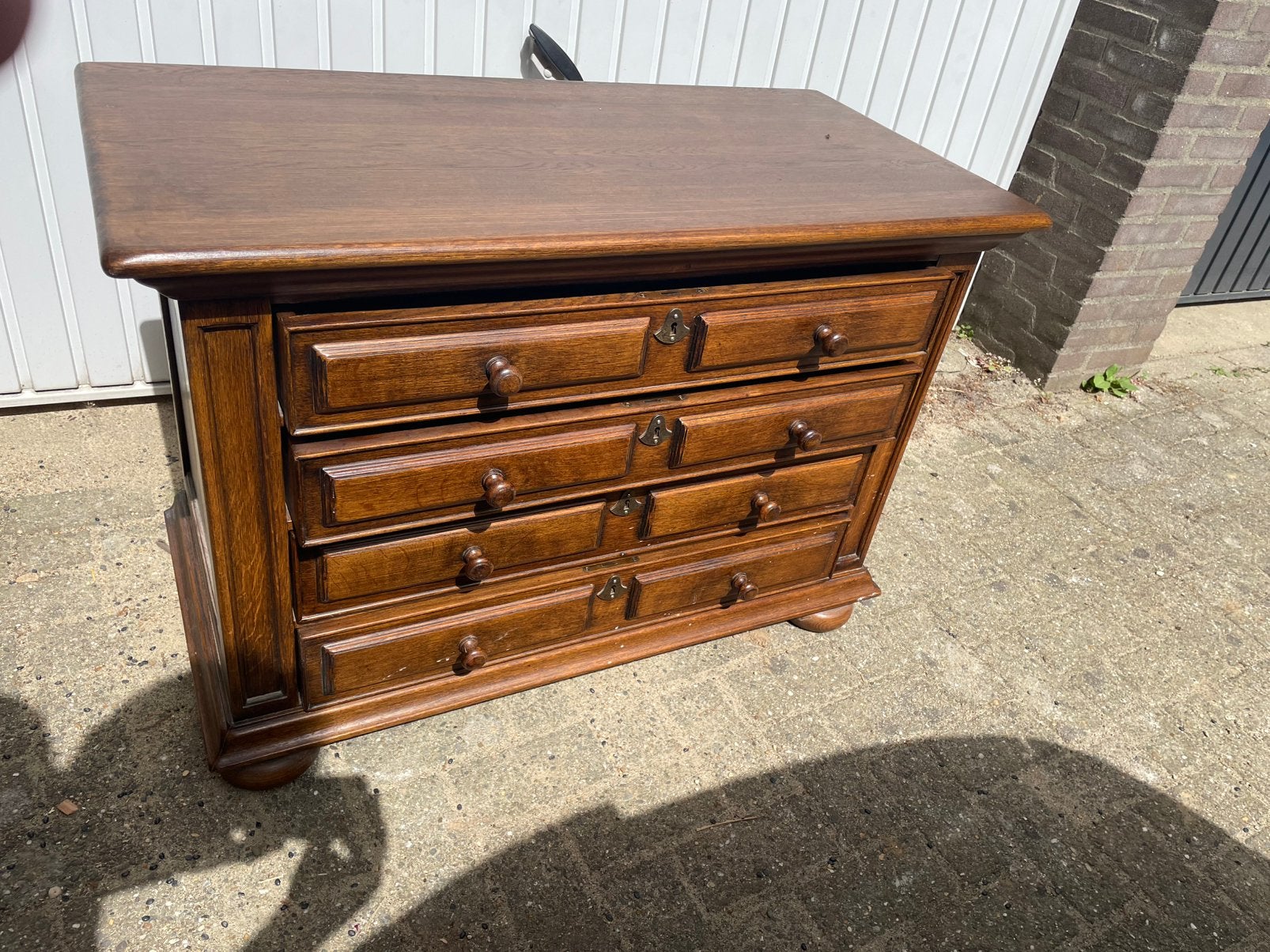 Castle Furniture eiken ladekast, 4 lades, Huis en Inrichting, Ophalen, Eikenhout, 50 tot 100 cm, Zo goed als nieuw