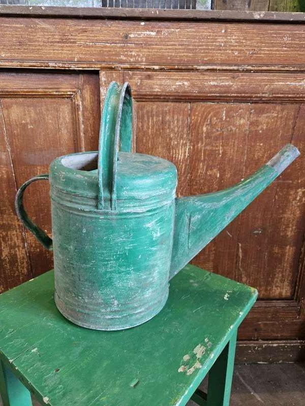 oude zinken gieter ``WOONWINKEL RUSTIEK``, Antiek en Kunst, Ophalen of Verzenden