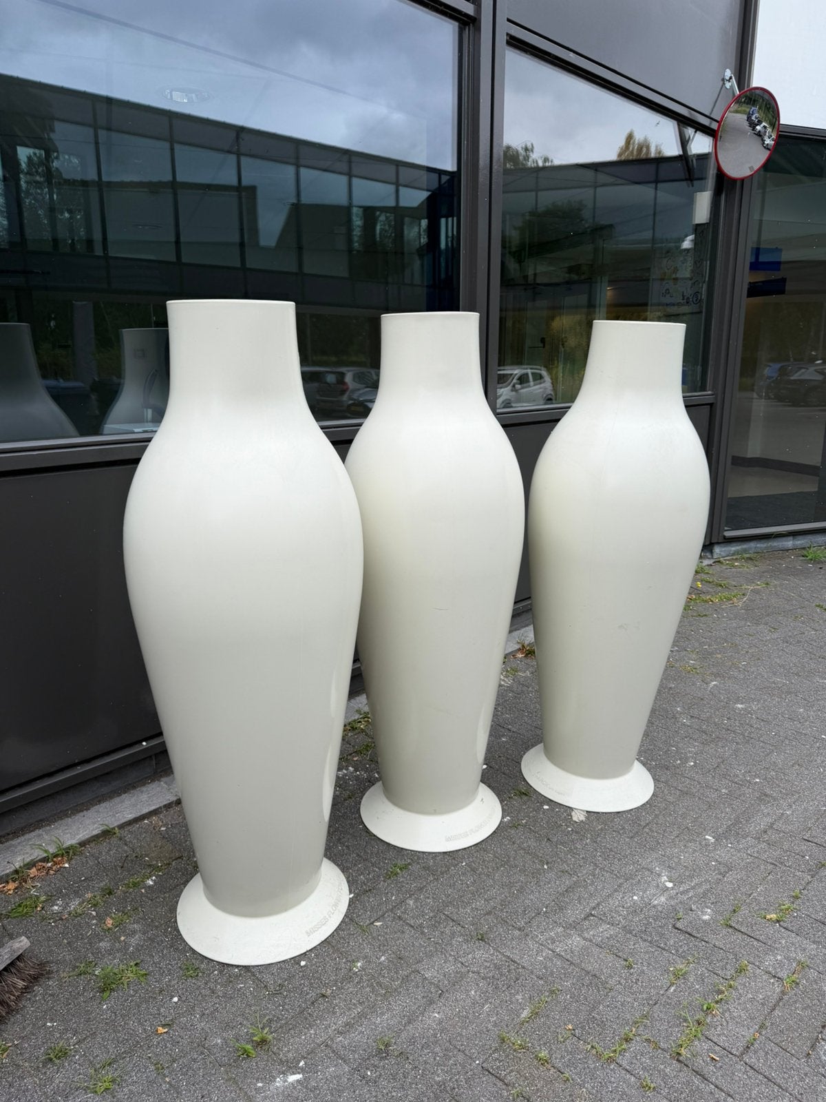 Misses flowerpower kartel Tuin decoratie,grote vazen, Tuin en Terras, Tuinvazen, Ophalen, Gebruikt