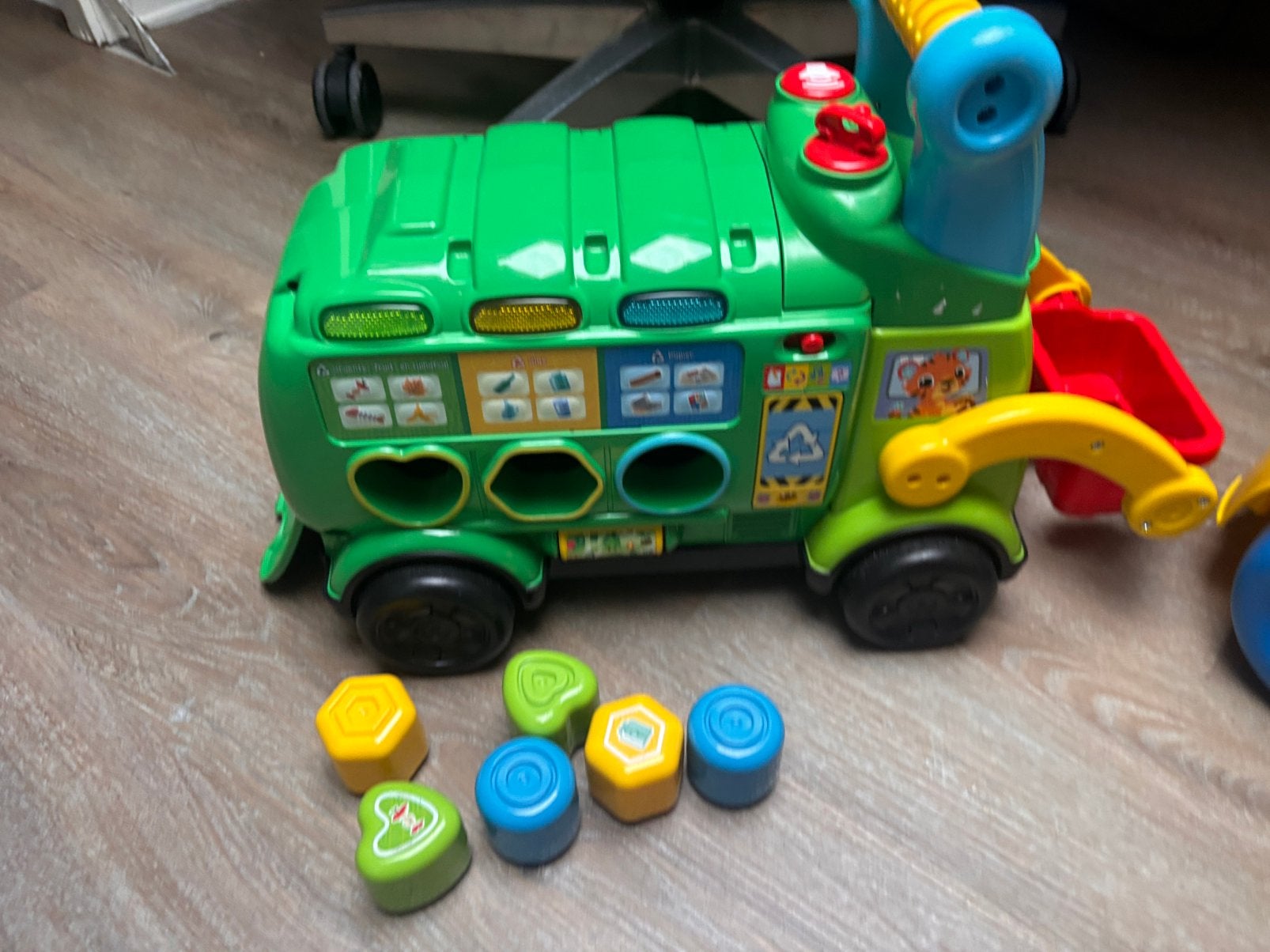 Vtech vrachtwagen, Ophalen, Gebruikt