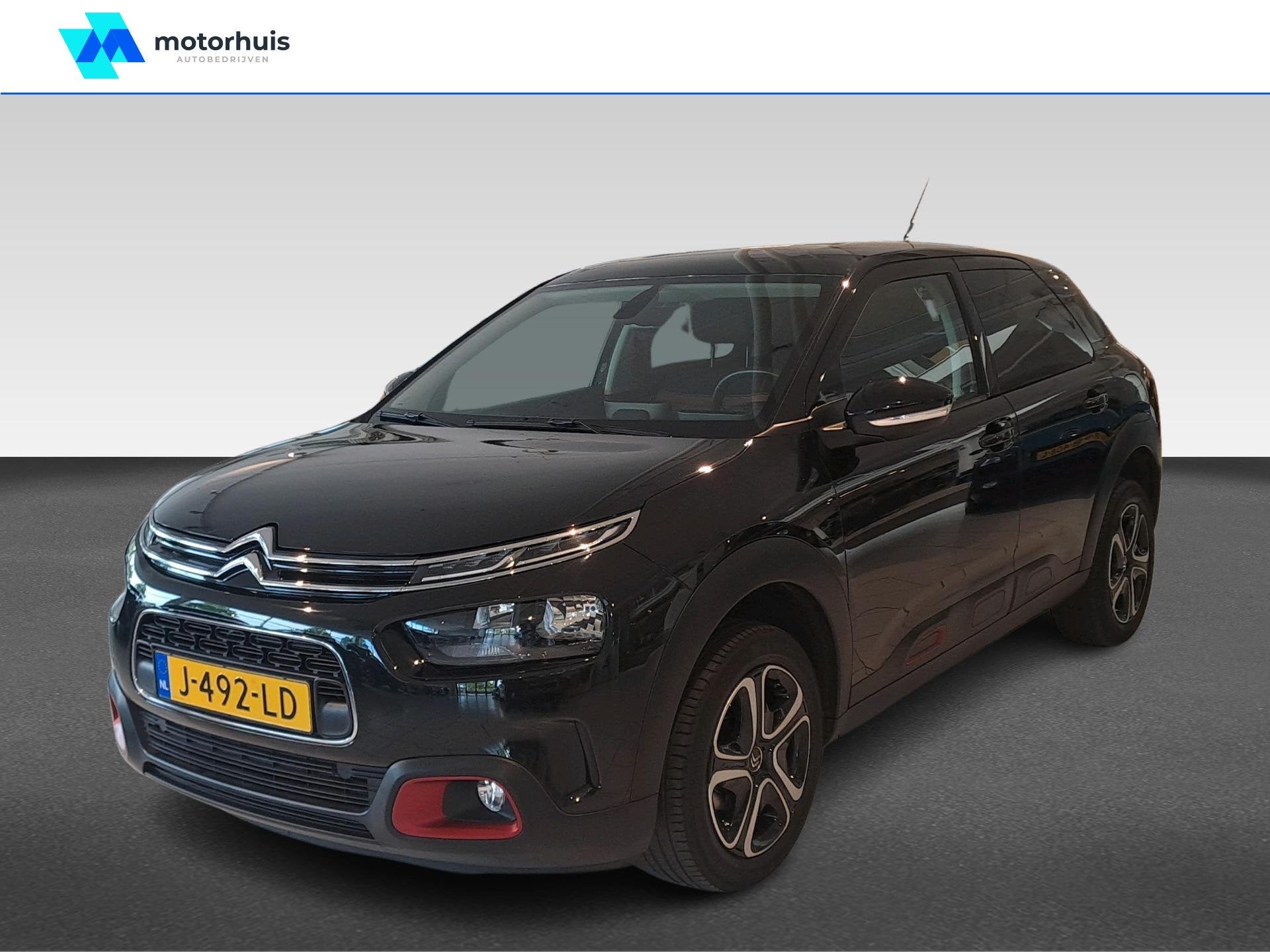Citroën C4 Cactus 1.2 PureTech C-series, Voorwielaandrijving, Parkeersensor, Gebruikt, Euro 6