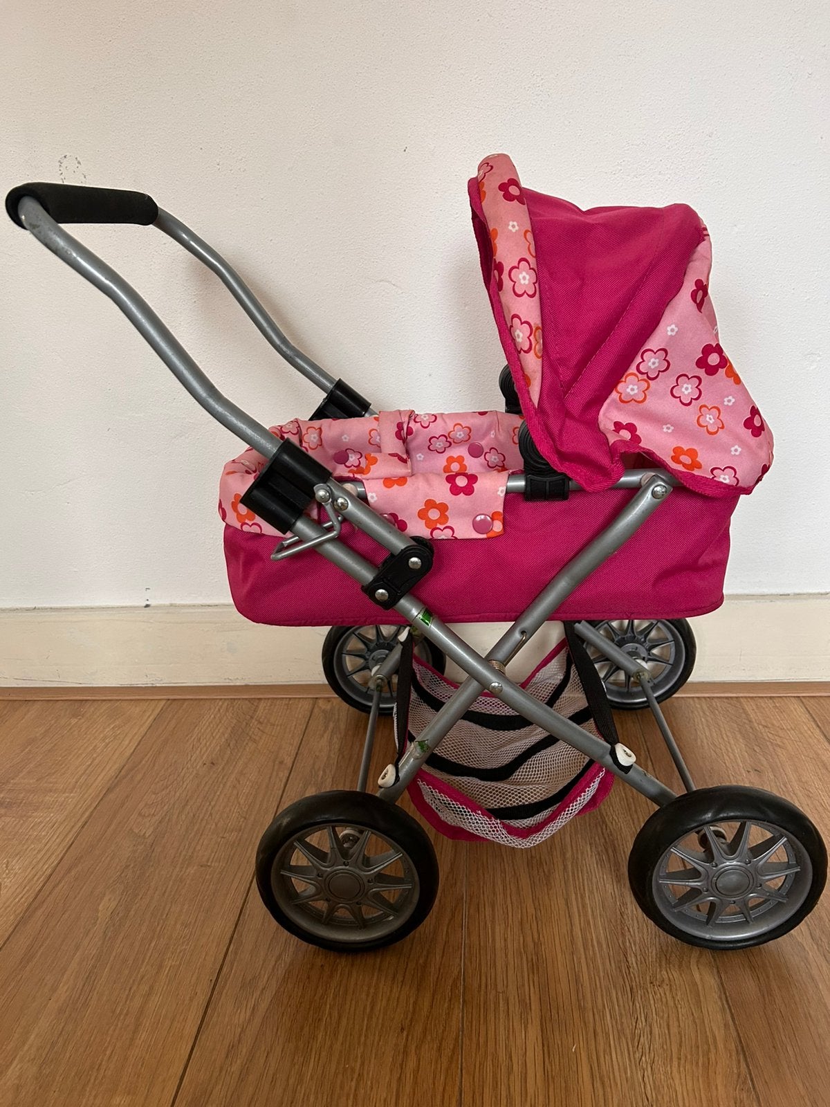 Poppenwagen roze, Ophalen of Verzenden, Gebruikt, Overige typen