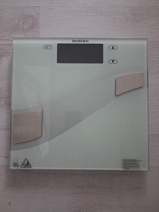 Weegschaal, Witgoed en Apparatuur, Weegschalen, Ophalen, 100 kg of meer, Personenweegschaal, Fijner dan 1 gram