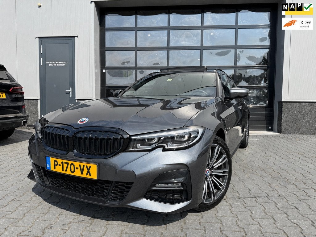 BMW 3-serie Touring 320e Business M-SPORT Panoramadak sports, Automaat, 1998 cc, Gebruikt, 4 cilinders