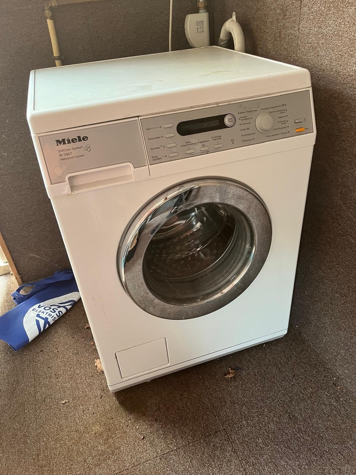 Miele W 5861 Wasmachine - Voorlader, Ophalen, Gebruikt, Voorlader, 85 tot 90 cm