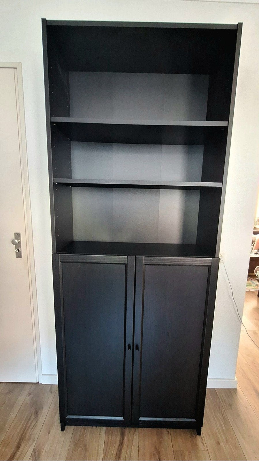 Zwarte kast, Ophalen, 25 tot 50 cm, 50 tot 100 cm, 200 cm of meer