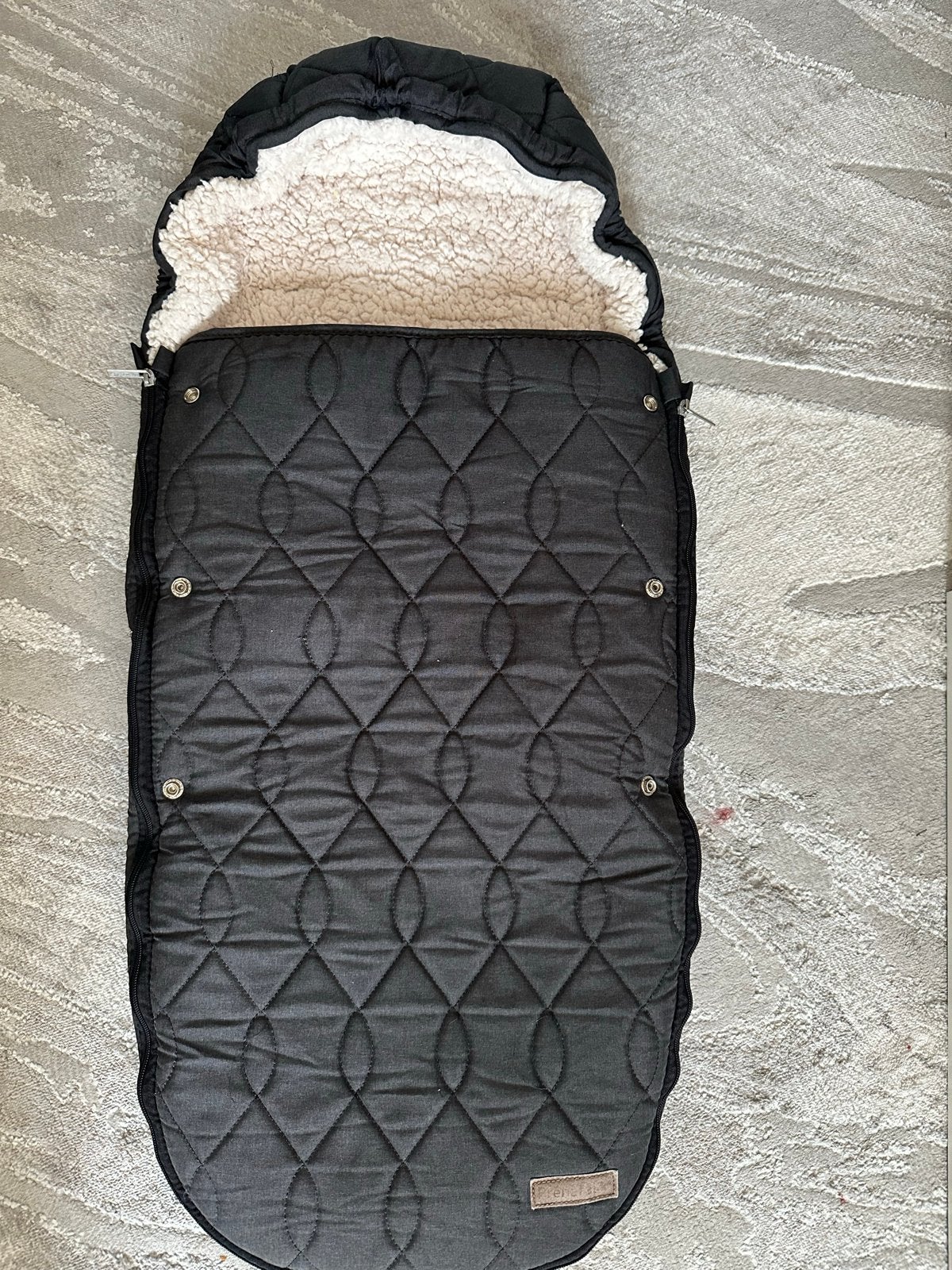 Jollein voetenzak kinderwagen zwart met teddy voering, Ophalen of Verzenden, Zo goed als nieuw, Kinderwagen, Overige merken