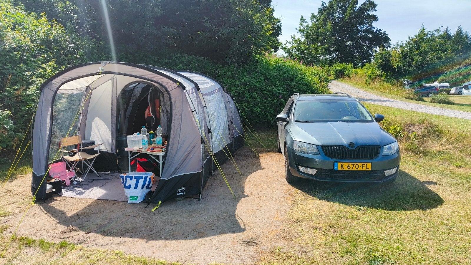 Kampa Hayling 4  familietent, Ophalen, Gebruikt, Tot en met 4