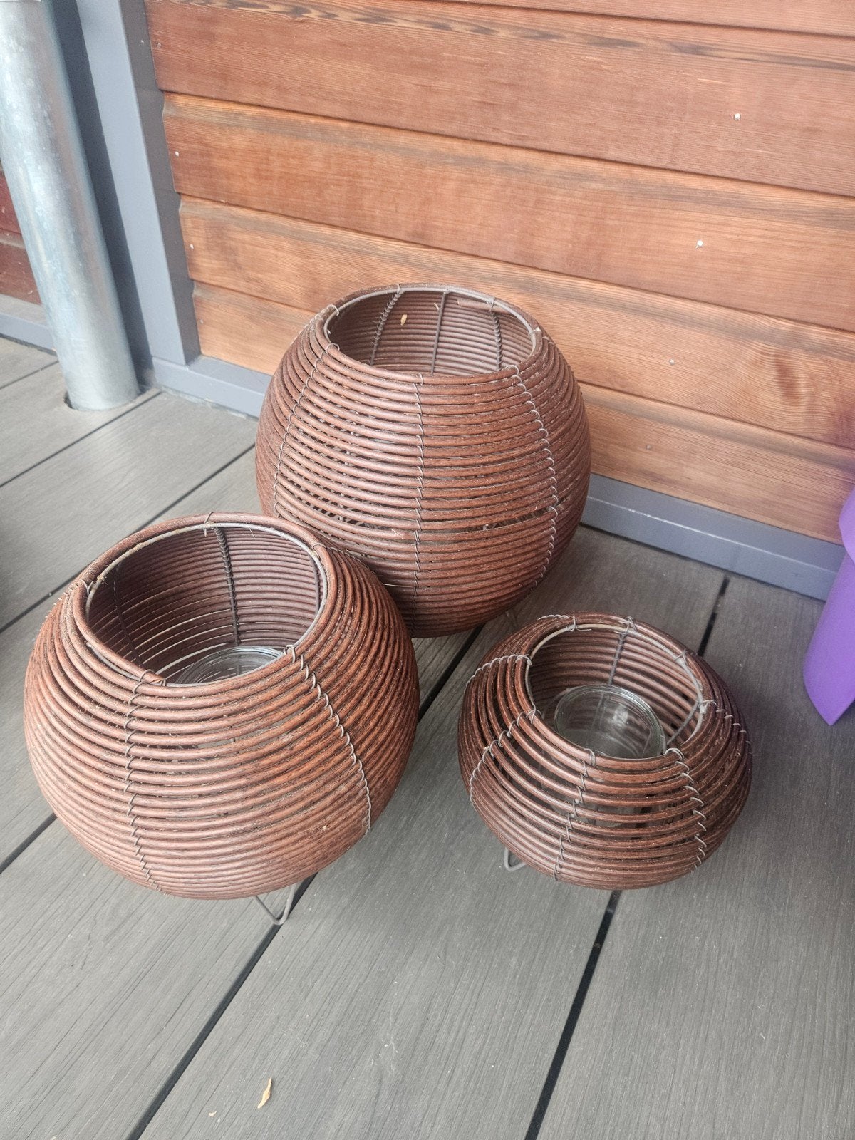 Set van 3 rotan windlichten / lantaarns met glas, Ophalen, Hout, Zo goed als nieuw, Bruin