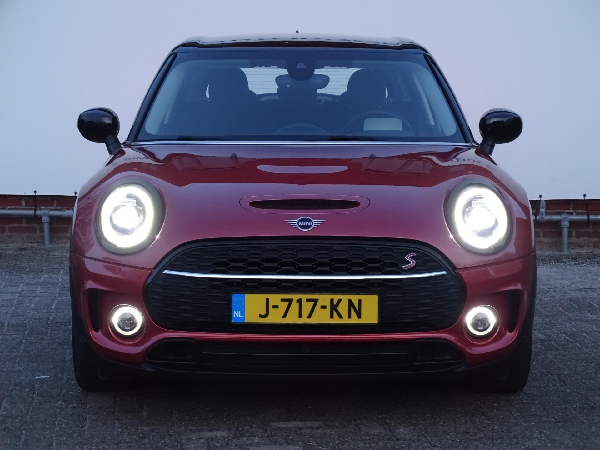 Mini Mini Clubman 2.0 Cooper S|HUD|Trekhaak|Navi|Camera, 1998 cc, Stof, Gebruikt, Benzine