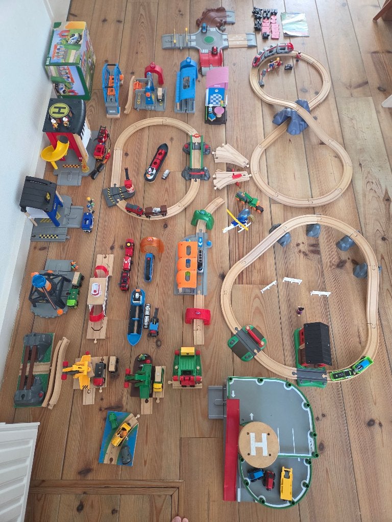 BRIO trein baan (Set, Smart Tech, verzameling), Ophalen of Verzenden, Zo goed als nieuw
