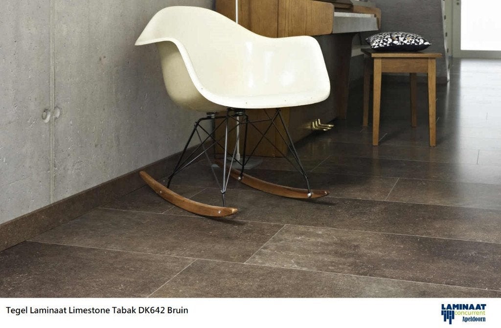 Grote Tegel Laminaat Bruin Tabak 119cm lang X 39cm breed, Bruin, Nieuw, Ophalen of Verzenden, 25 tot 50 m²
