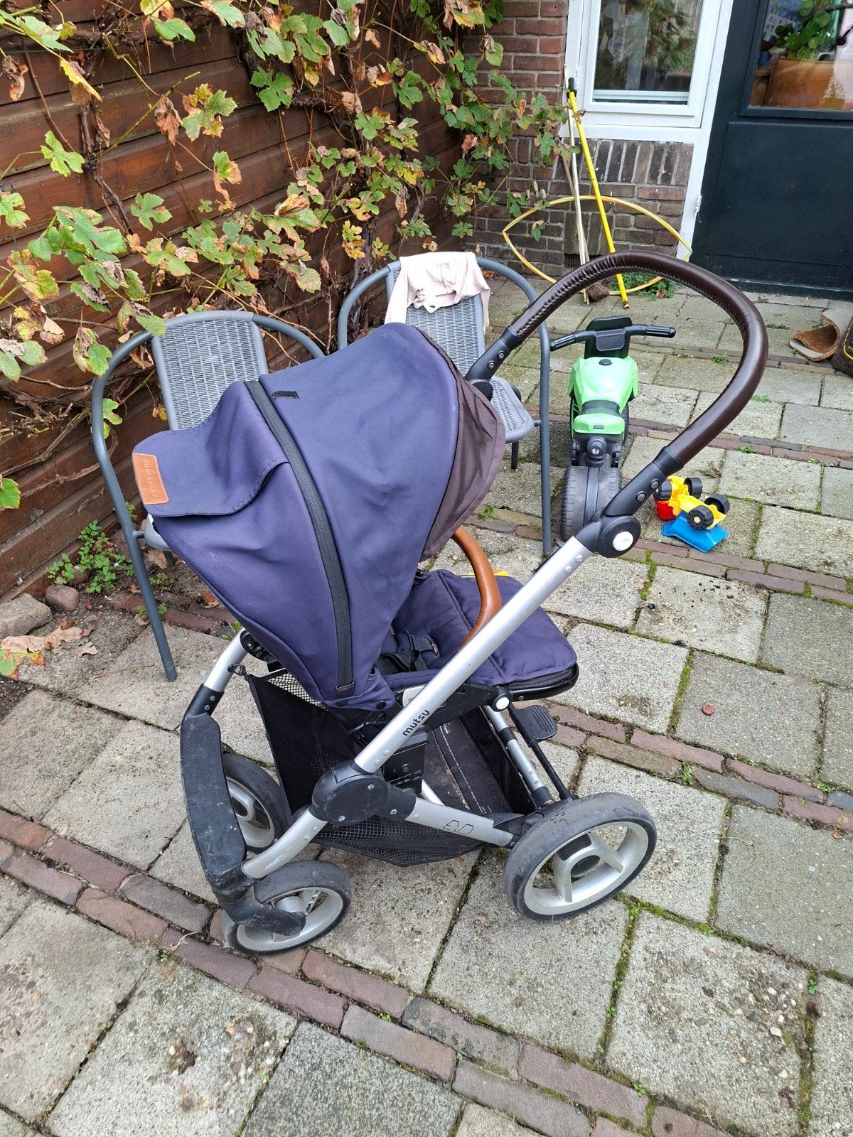 Mutsy Evo Combiwagen - Keurige Staat met Ligbak en Zitstoel, Kinderen en Baby's, Ophalen, Zo goed als nieuw, Combiwagen, Mutsy
