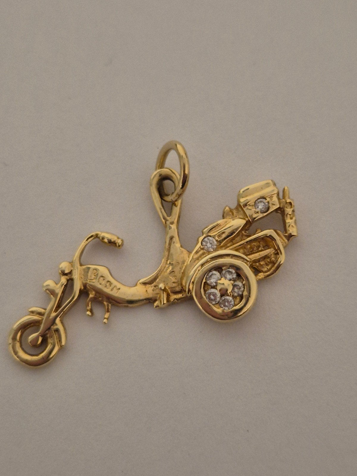 14 karaat gouden ketting hanger biker  met diamant, Ophalen of Verzenden, Zo goed als nieuw, Goud, Goud