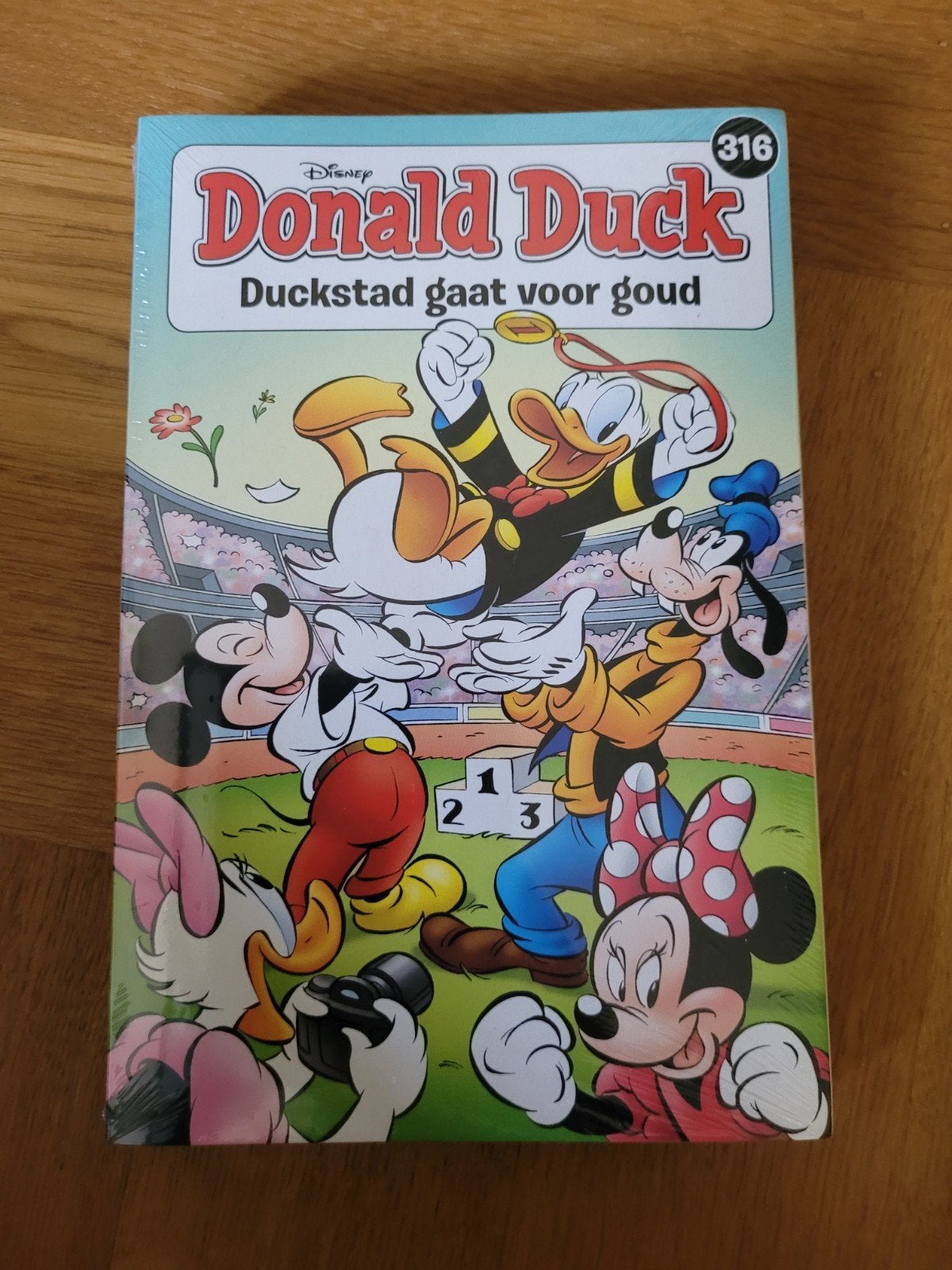 Donald Duck pocket 316 Duckstad gaat voor goud, Eén comic, Ophalen, Zo goed als nieuw, Europa