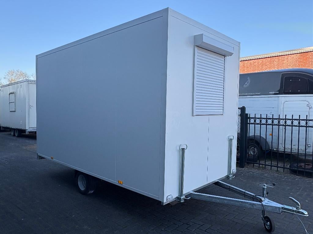 Nieuwe snelverkeer schaftwagen / bouwkeet 4 x 2 meter, Doe-het-zelf en Verbouw, Bouwketen en Schaftketen, Ophalen, Nieuw