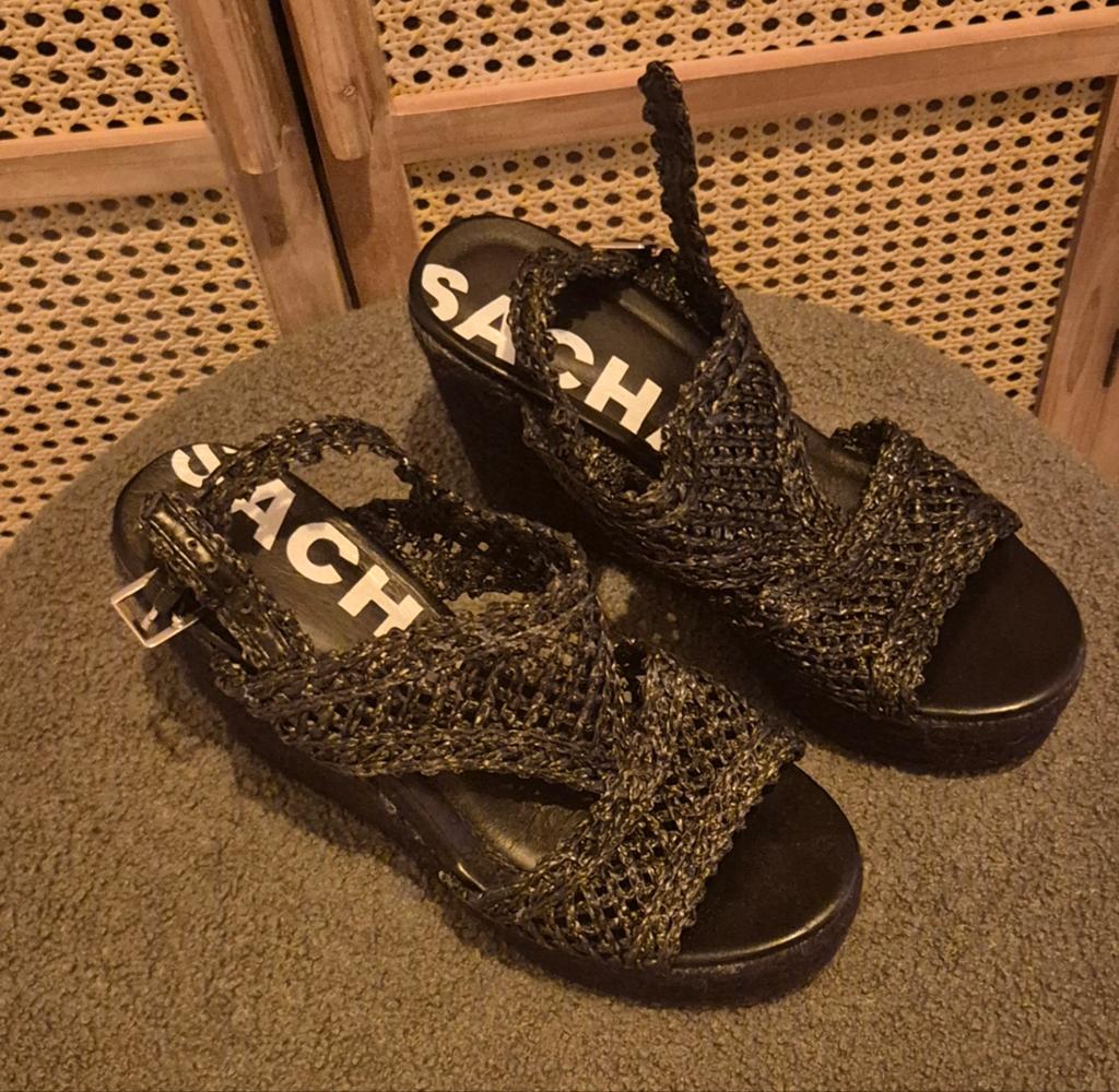 Sacha nieuwe zwarte sleehak sandalen maat 39/40, Ophalen, Nieuw, Meisje, Overige typen