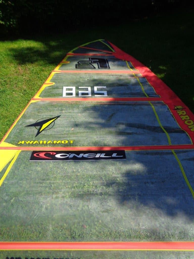 2 surfzeilen arrows tomahawk f2 / racing: 6,4 & 8,2 m2, Ophalen, 6.5 m² tot 8 m², Zeil, Gebruikt