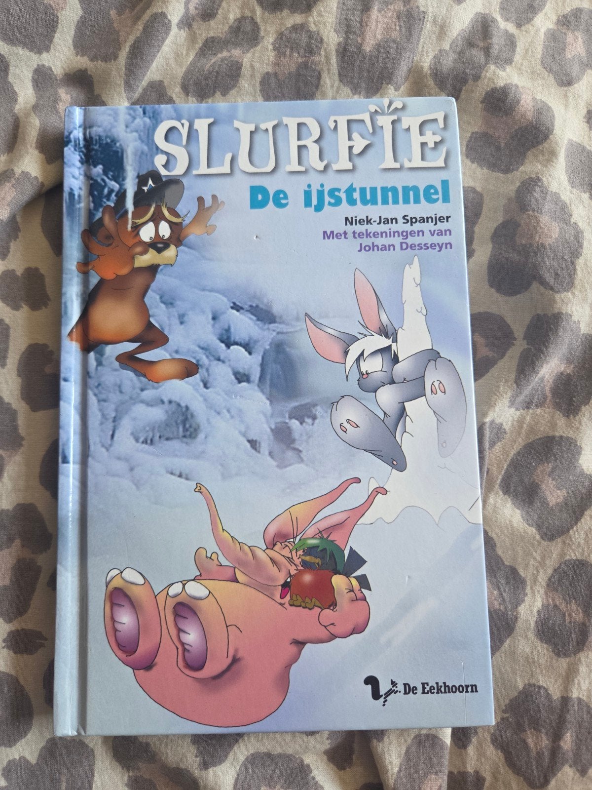 Slurfie De IJstunnel - Niek-Jan Spanjer, Boeken, Ophalen of Verzenden, Zo goed als nieuw, Niek-Jan Spanjer, Fictie algemeen