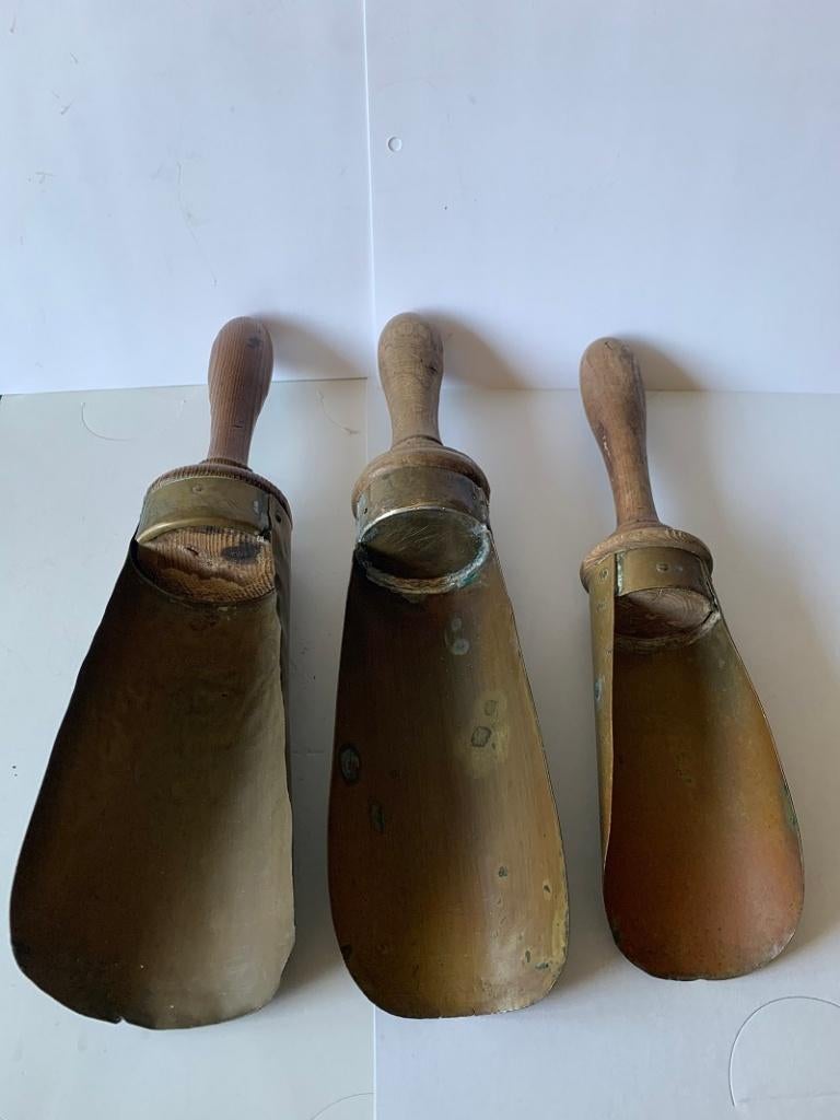 antieke 3 koperen snoepscheppen met houten handvat, Ophalen of Verzenden, Koper