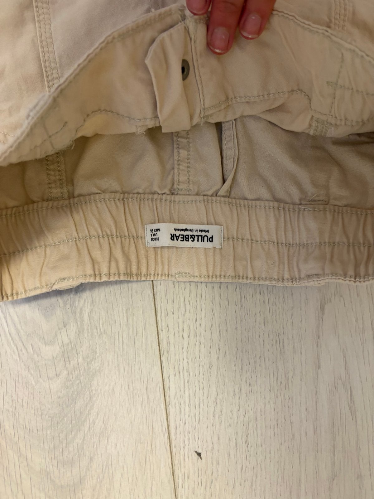 Pull&Bear Cargo Broek Beige Maat S, Kleding | Dames, Broeken en Pantalons, Beige, Ophalen of Verzenden, Zo goed als nieuw, Maat 36 (S)