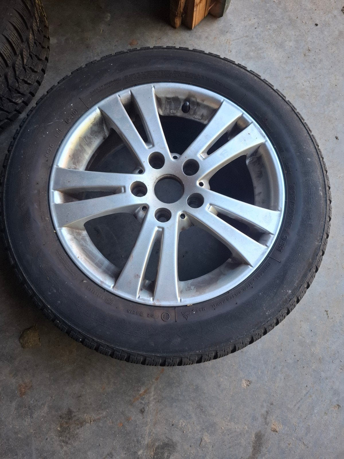 Winterbanden renault scenic megan op licht metalen velgen, Ophalen, Zo goed als nieuw