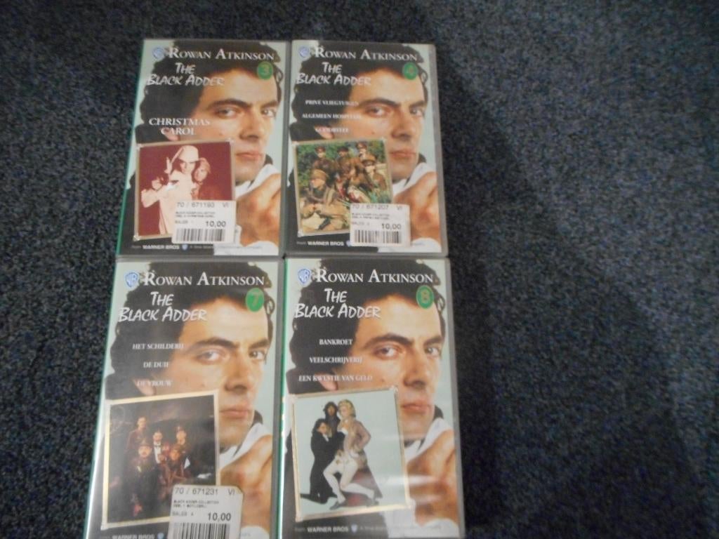 BLACKADDER! Komedie met R.Atkinson Dl 1,2,3,5,6,7,8 Op VIDEO, Cd's en Dvd's, Vanaf 6 jaar, Verzenden, Zo goed als nieuw, Komedie