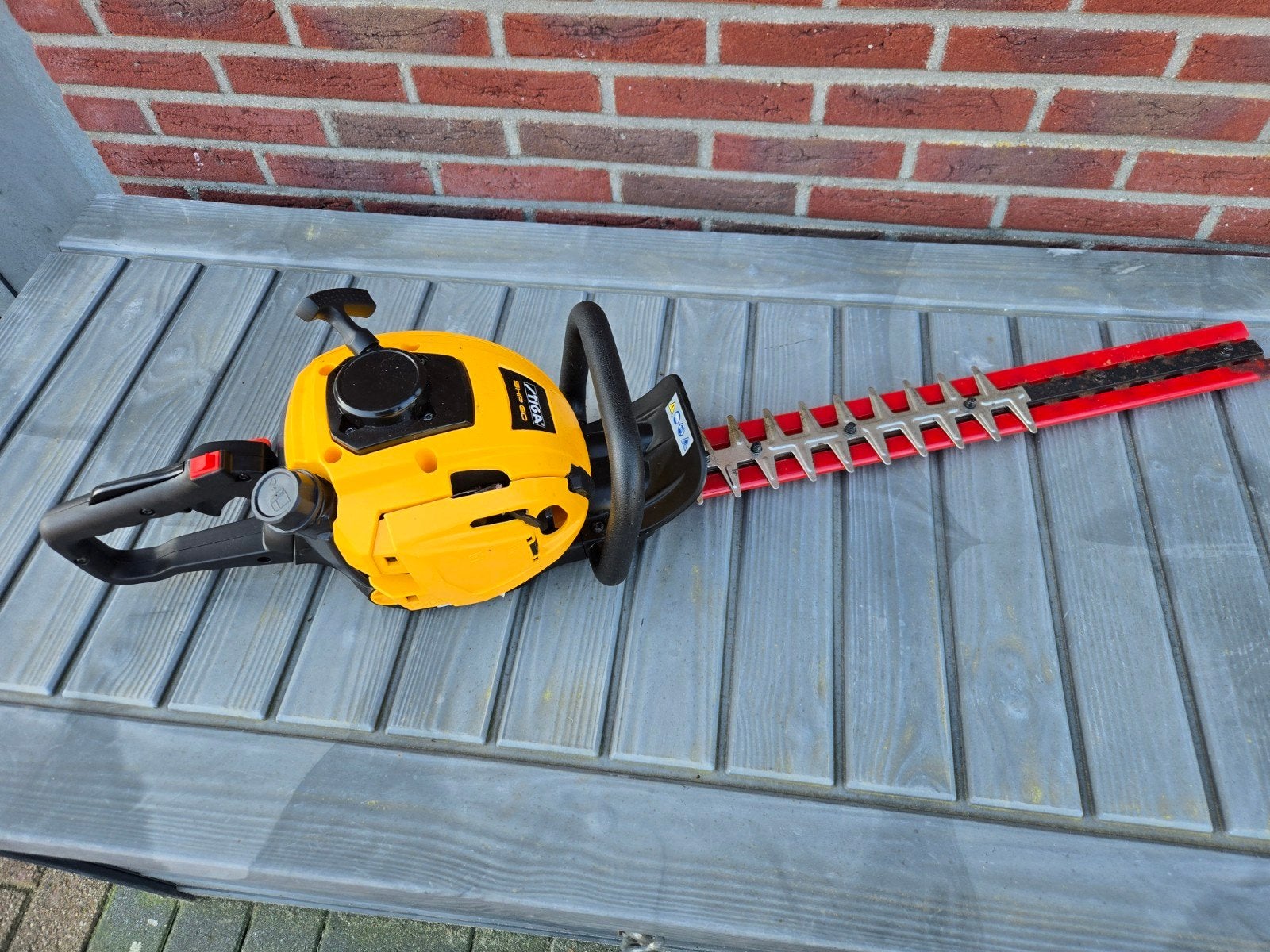 Stiga sph 60 heggenschaar, Ophalen, Zo goed als nieuw, Benzine