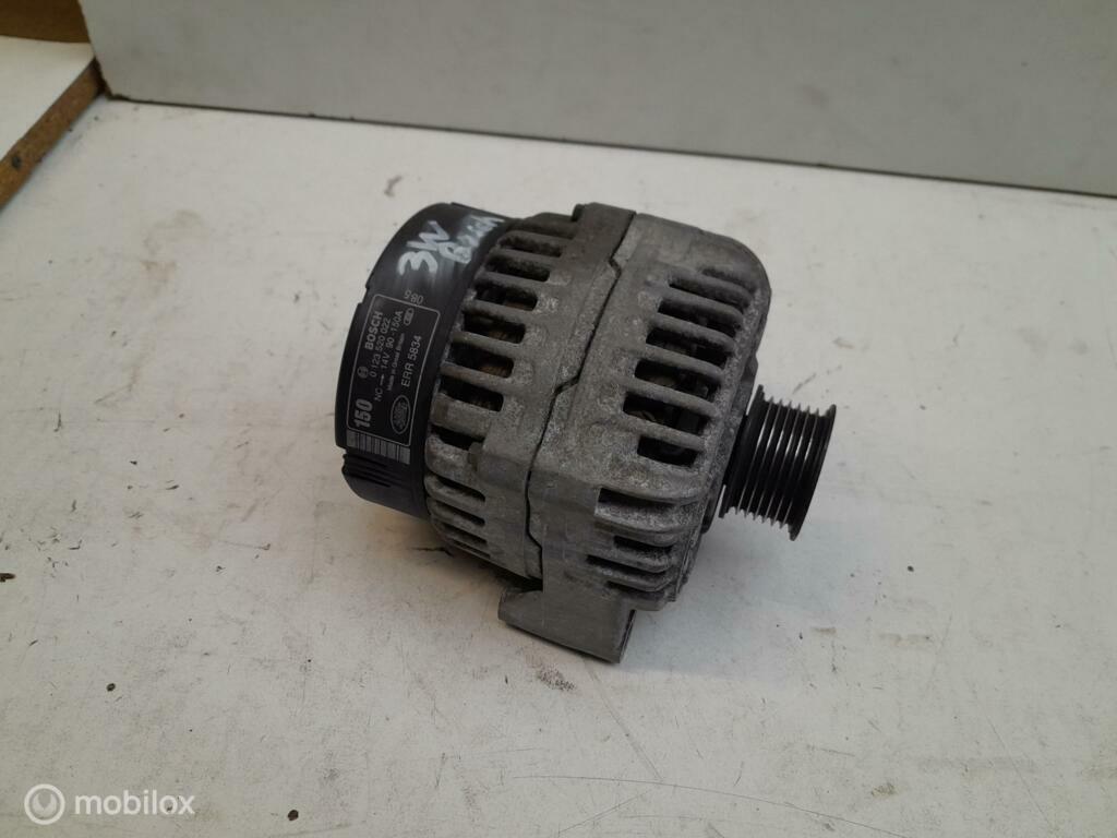Dynamo Range Rover P38 Bosch Alternator 150A ERR5834 V8, Auto-onderdelen, Elektronica en Kabels, Land Rover, Ophalen of Verzenden