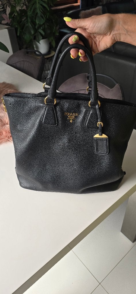te koop Prada Vitello Diano, Sieraden, Tassen en Uiterlijk, Tassen | Damestassen, Ophalen of Verzenden, Zo goed als nieuw, Zwart