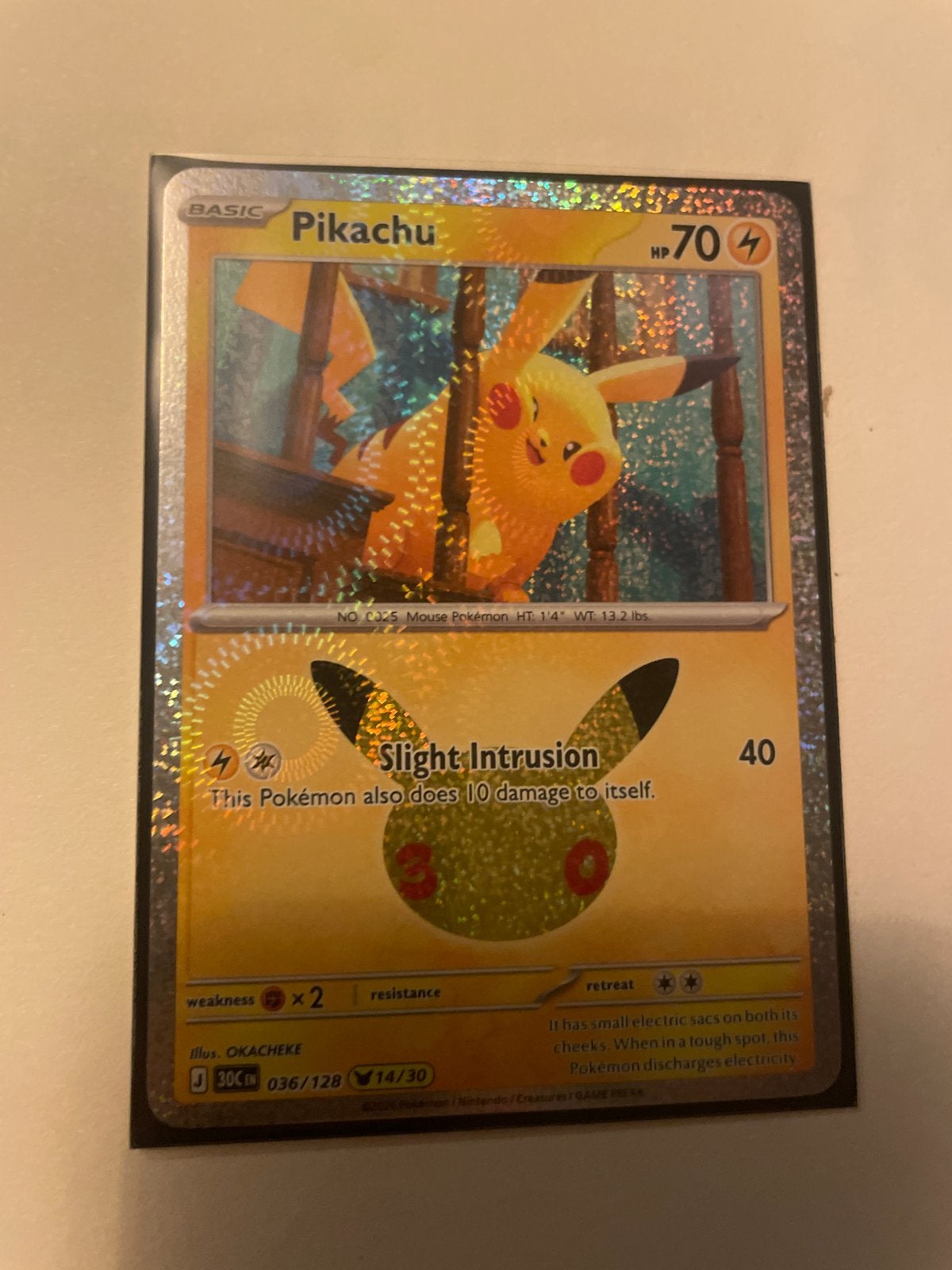 Pikachu Foil Pokémon Kaart - Celebrations 036/128, Ophalen of Verzenden, Zo goed als nieuw, Losse kaart, Foil