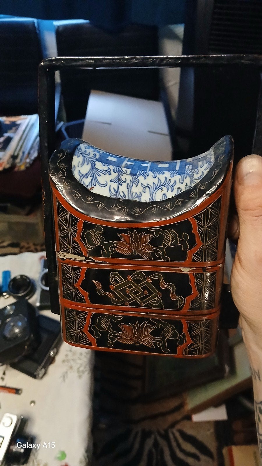 Antieke Chinese 3-laags lakwerk food carrier met porselein, Antiek en Kunst, Ophalen of Verzenden