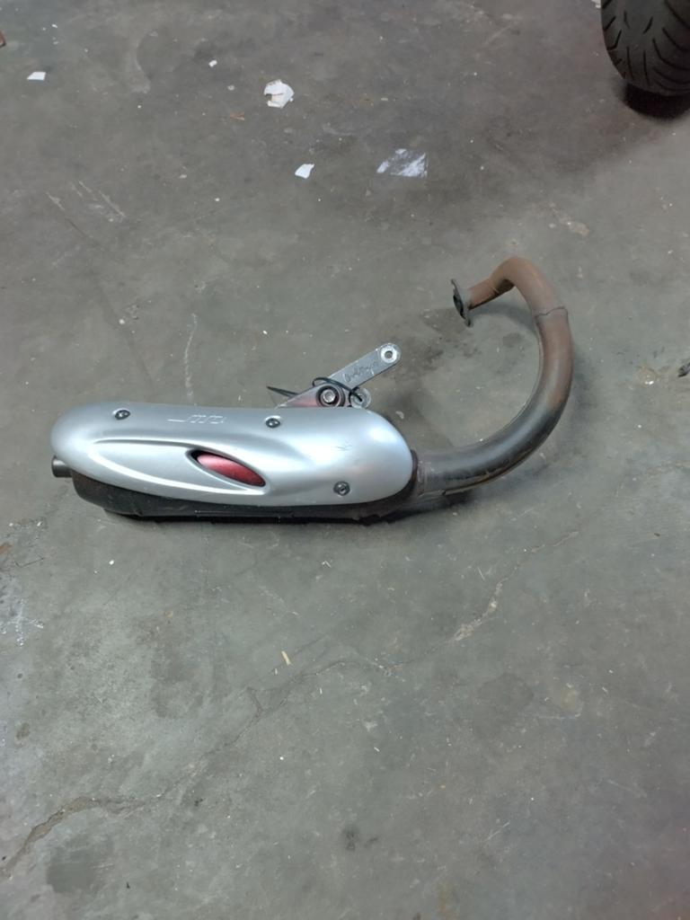 Sito plus uitlaat peugeot verticaal, Fietsen en Brommers, Ophalen of Verzenden, Zo goed als nieuw, Uitlaat, Peugeot