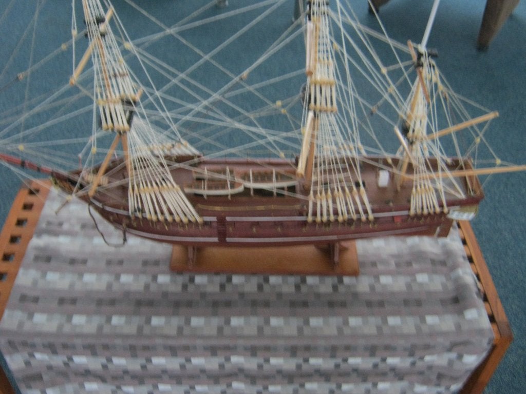 Scheepsmodel-Modelschip. CONSTITUTION., Ophalen, Gebruikt
