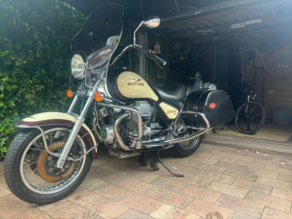 Italiaanse power, Moto Guzzi California III, Particulier, Toermotor