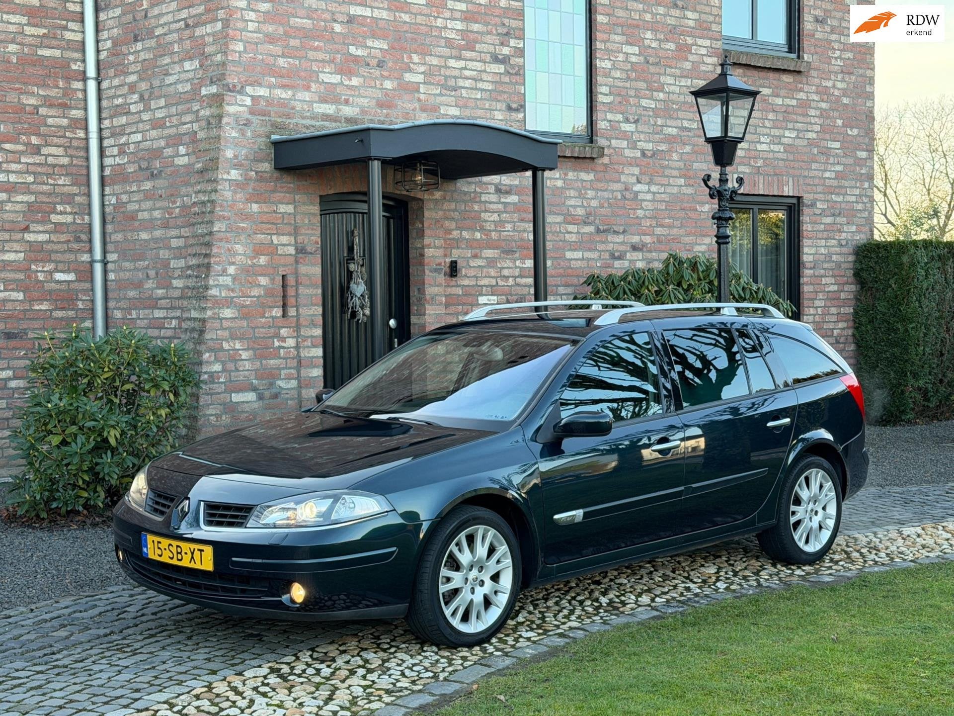 Renault Laguna Grand Tour 3.0 V6 Privilège Aut 1e eigenaar!, Auto's, Renault, Laguna, 2946 cc, Leder en Stof, 650 kg
