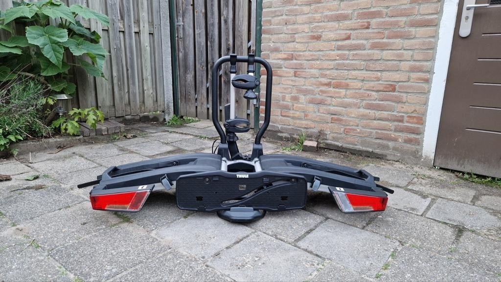 Thule EasyFold XT 933 Fietsendrager – ideaal voor e-bikes, Auto diversen, Fietsendragers, Zo goed als nieuw, Trekhaakdrager, 2 fietsen