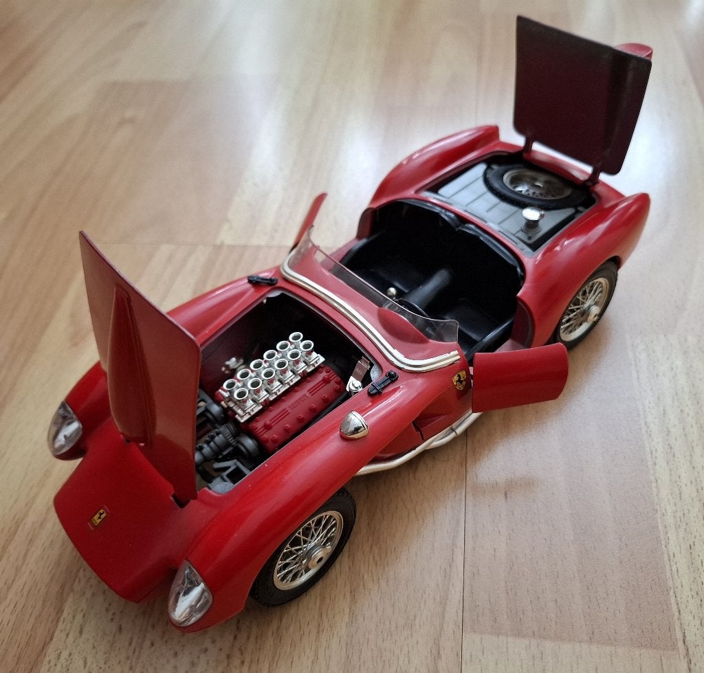 Ferrari 250 Testa Rossa (1957) 1:18, Hobby en Vrije tijd, Modelauto's | 1:18, Ophalen of Verzenden, Zo goed als nieuw, Auto, Bburago