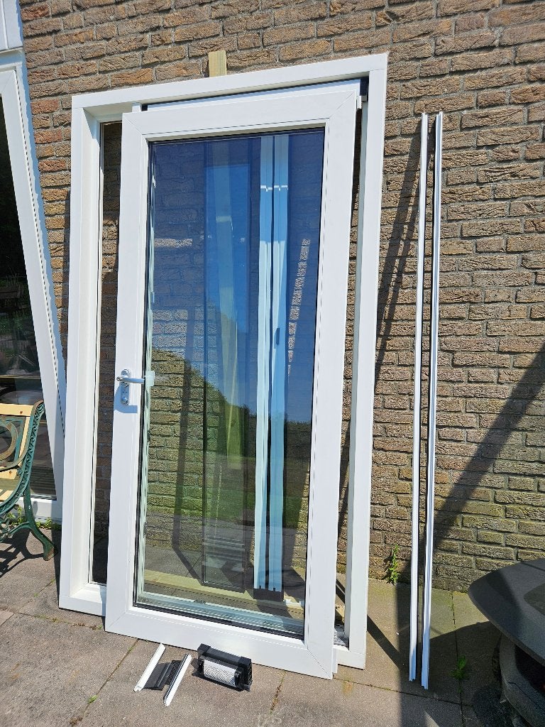 Weru deur/kantelraam met zijraampje kozijn en hor, Doe-het-zelf en Verbouw, Deuren en Horren, Ophalen, Binnendeur, Zo goed als nieuw
