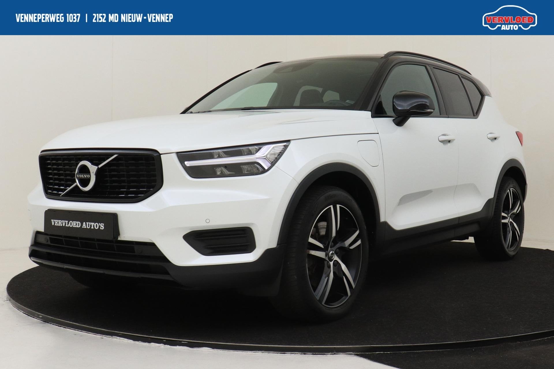 Volvo XC40 T5 TWIN ENGINE R-DESIGN -PANO.DAK|POWER-SEATS|CLI, Auto's, Euro 6, Wit, Bedrijf, Hybride Elektrisch/Benzine