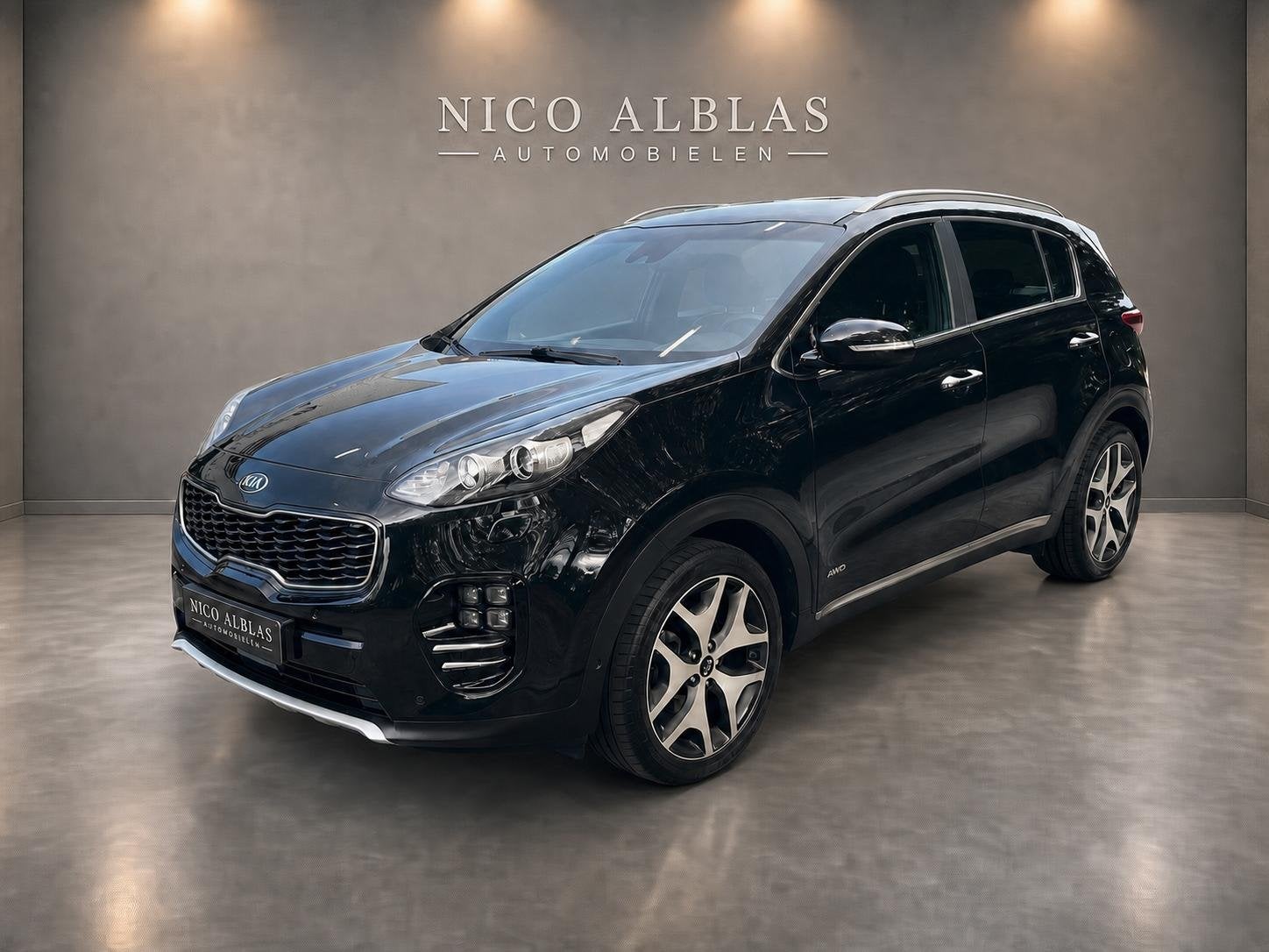 Kia Sportage 1.6 T-GDI 4WD GT-Line First Edition, Auto's, Gebruikt, 4 cilinders, Zwart, Leder