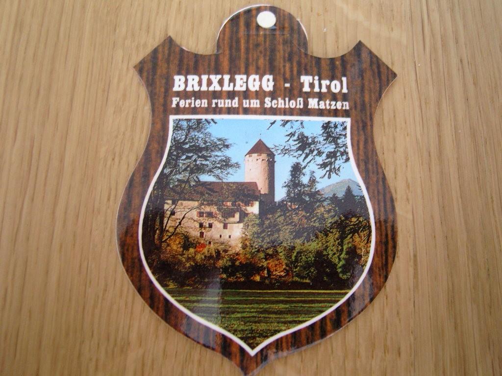 sticker kasteel schloß matzen oostenrijk tirol brixlegg, Verzamelen, Stickers, Ophalen, Zo goed als nieuw