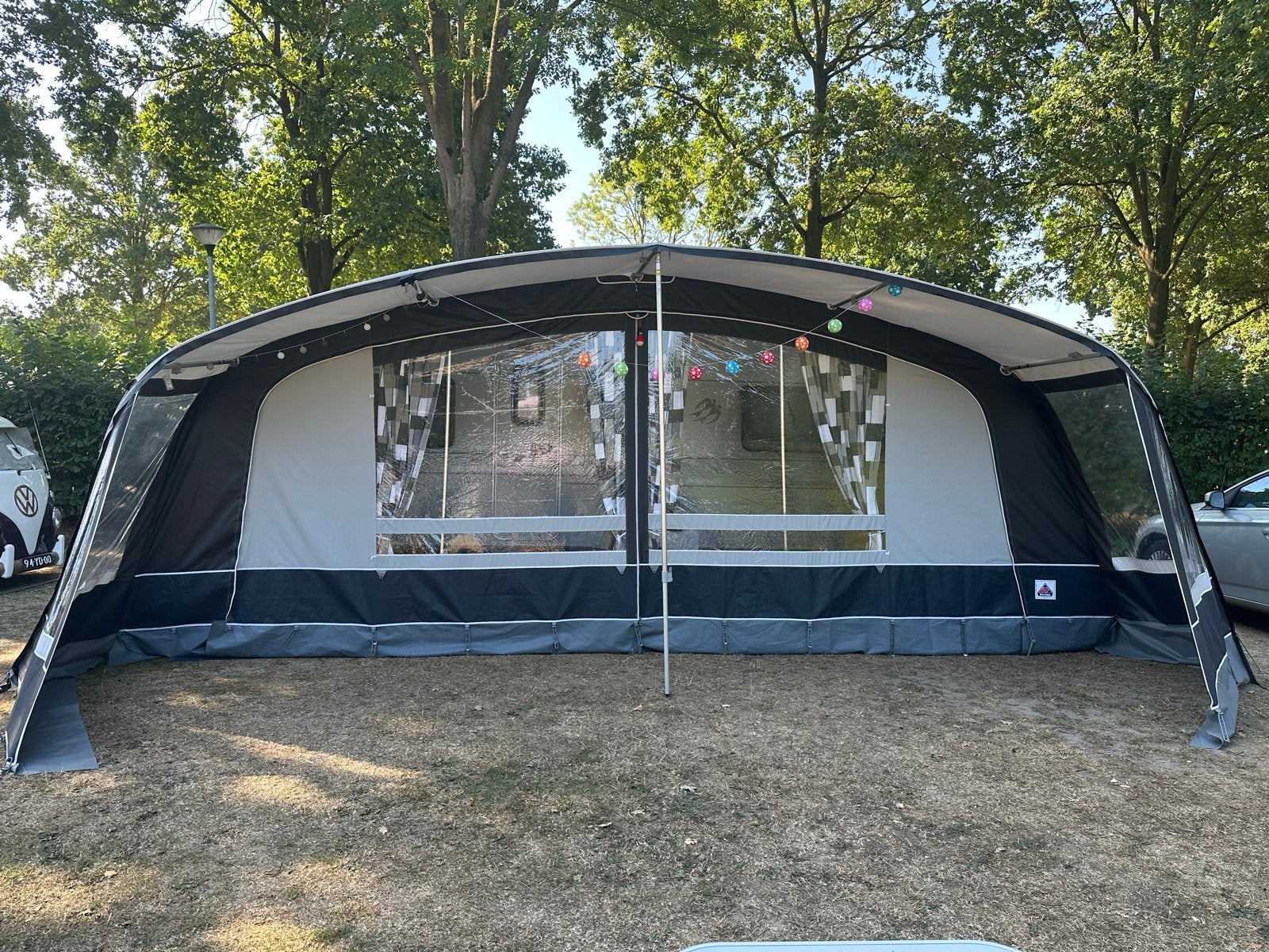 Mooie voortent omloopmaat 13 (950-975 cm) aluminium frame, Caravans en Kamperen, Ophalen, Zo goed als nieuw