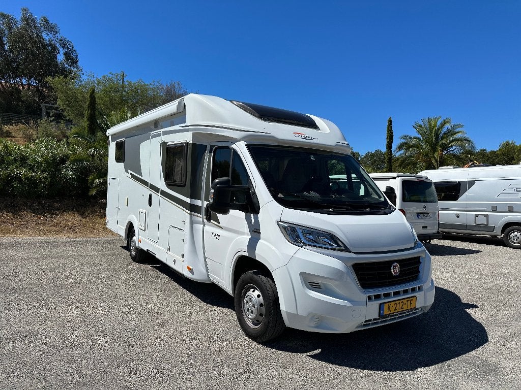 Camper Fiat Ducato T448 Carado (Hymer), Fiat, Particulier, L-zit, Half-integraal