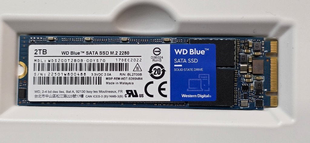 2 TB WD BLUE NVMe Heel kort gebruikt 100% OK !, Intern, SSD, Zo goed als nieuw, Desktop