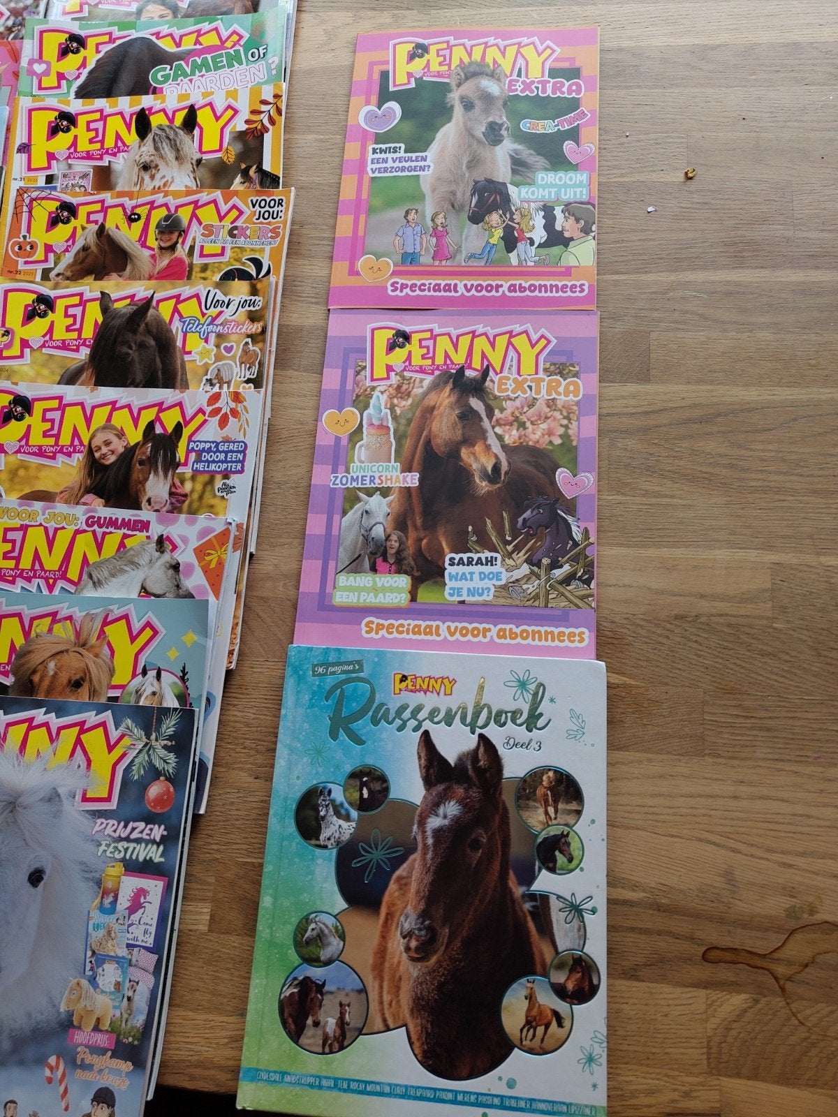36 Penny's, 2 extra schriftjes en 1 rassenboek, Ophalen of Verzenden, Gelezen, Overige typen