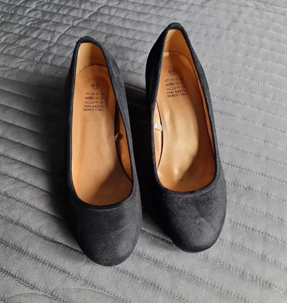 Zwarte pumps met sleehak - Maat 39, Ophalen of Verzenden, Gedragen, Zwart, Pumps